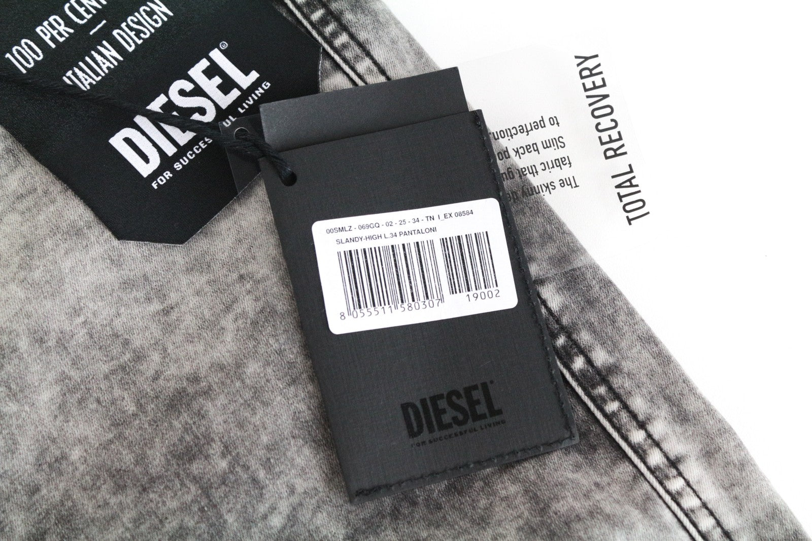 DIESEL Slandy-High 069GQ moteriški džinsai W25/L34 itin aptempti pilki tamprūs medvilniniai džinsai 