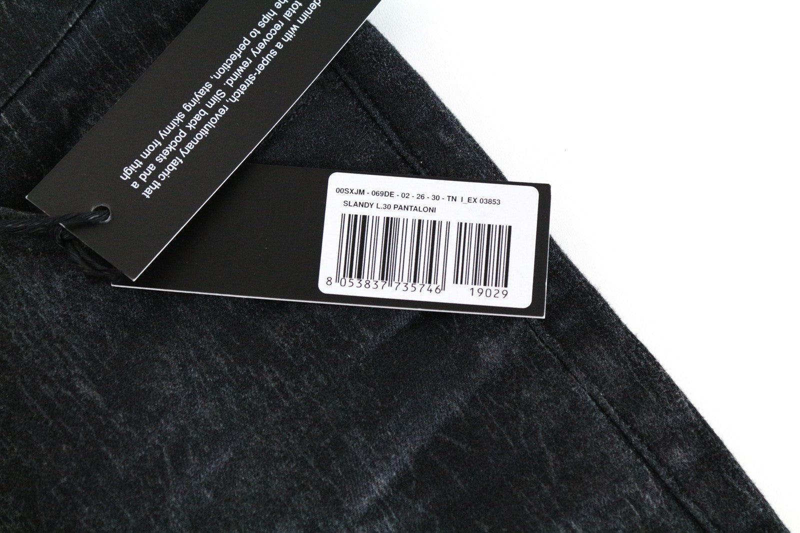 DIESEL Slandy 069DE moteriški džinsai W26/L30 itin aptempti, juodi, tamprūs medvilniniai džinsai 