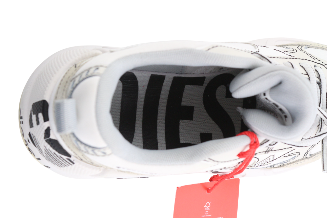 DIESEL S-Serendipity Sport moteriški sportbačiai, EU36, balti, žemi, suvarstomi, rekomenduojama kaina – 225 € 