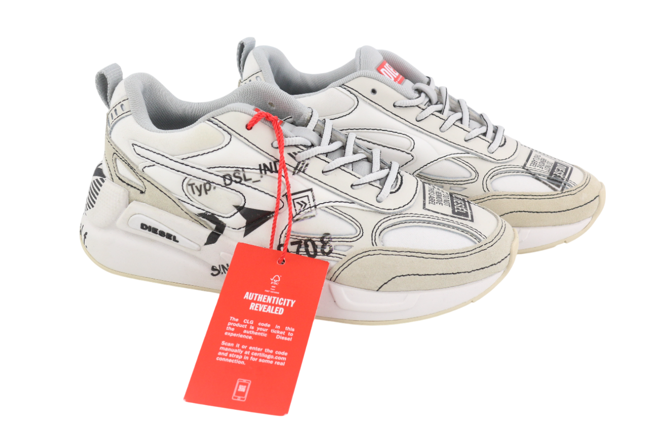 DIESEL S-Serendipity Sport moteriški sportbačiai, EU36, balti, žemi, suvarstomi, rekomenduojama kaina – 225 € 