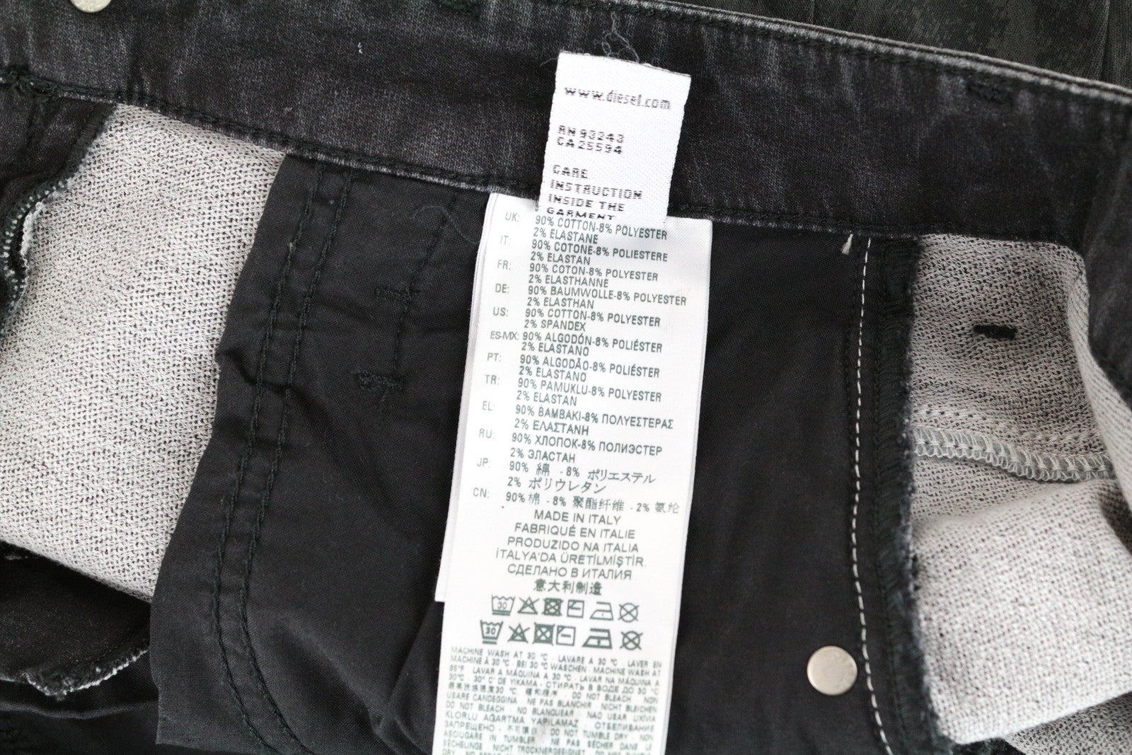 DIESEL D-Fayza-SP-NE 0094M moteriški džinsai W26 Jogg Sweat Boyfriend juodi gyvūnų rašto