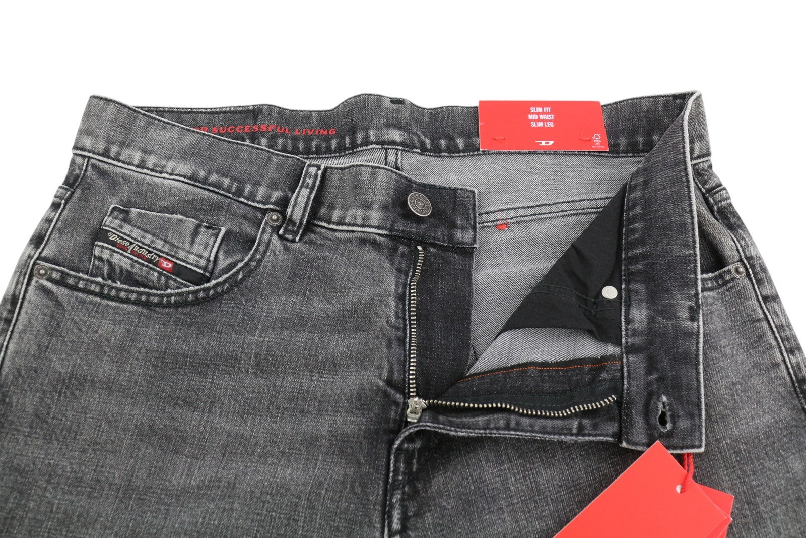 DIESEL 2019 D-Strukt 09D20 vyriški džinsai W32/L32 Slim vidutinio juosmens, su aptemptais kraštais, rekomenduojama kaina 195 € 