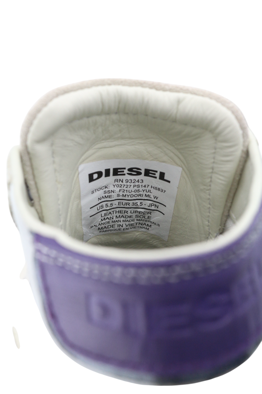 DIESEL S-Mydori ML moteriški sportbačiai, 38,5 dydis, balti, karvės odos palaidinės iki kulkšnies, rekomenduojama kaina – 220 € 