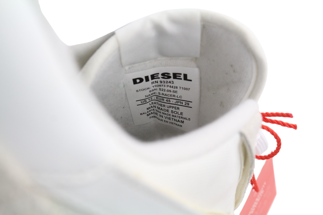 DIESEL S-Racer-Lc vyriški sportbačiai, 45 €, baltos odos, rekomenduojama mažmeninė kaina – 195 € 