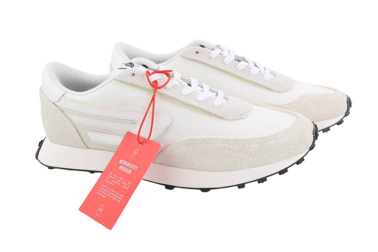 DIESEL S-Racer-Lc vyriški sportbačiai, 45 €, baltos odos, rekomenduojama mažmeninė kaina – 195 € 