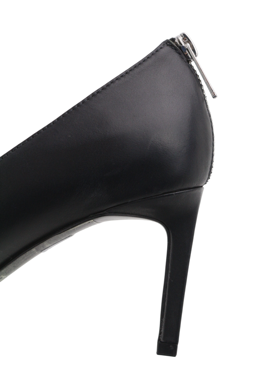 DIESEL D-Femme MP moteriški aukštakulniai, juodos odos, smaili noselė, EU38, rekomenduojama kaina – 240 € 