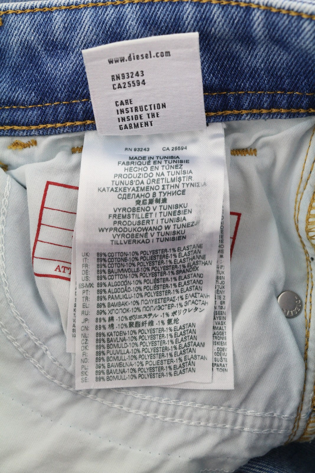 DIESEL 2018 Slandy Low 9B92S moteriški džinsai W26/L32 itin aptempti, žemo ūgio, rekomenduojama mažmeninė kaina – 160 € 