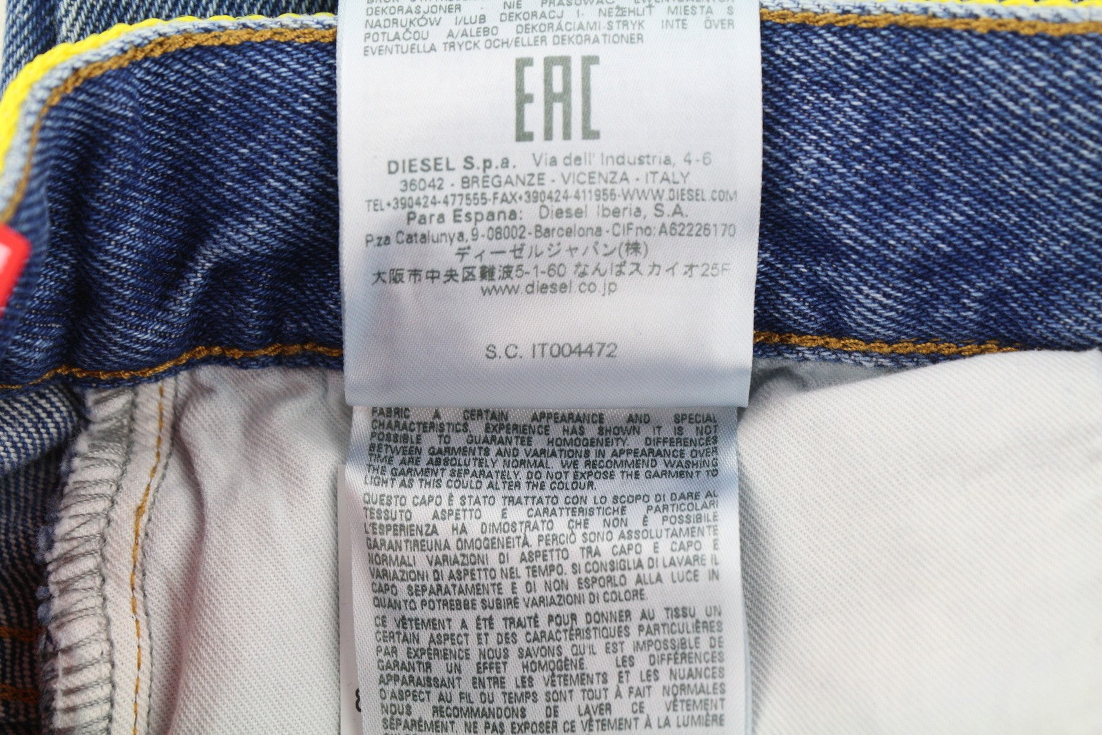 DIESEL 1994 0EIAZ moteriški džinsai W26/L32 ploni, tiesūs klešniai, aukštu juosmeniu, RRP140