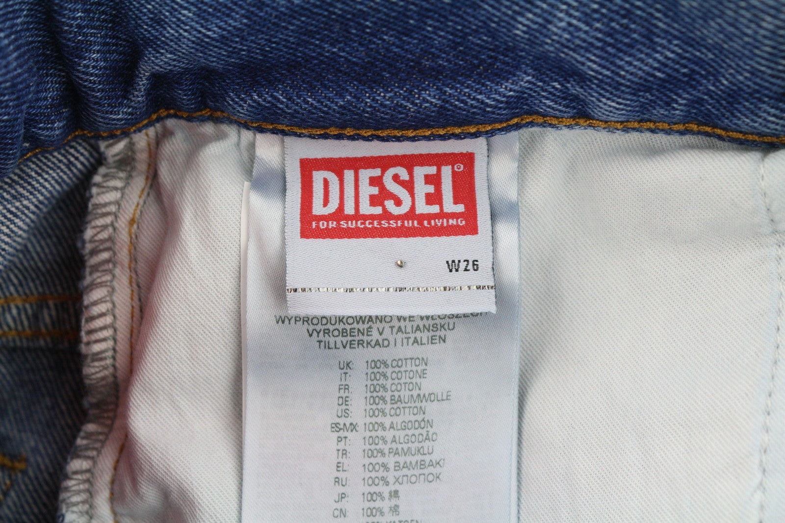 DIESEL 1994 0EIAZ moteriški džinsai W26/L32 ploni, tiesūs klešniai, aukštu juosmeniu, RRP140