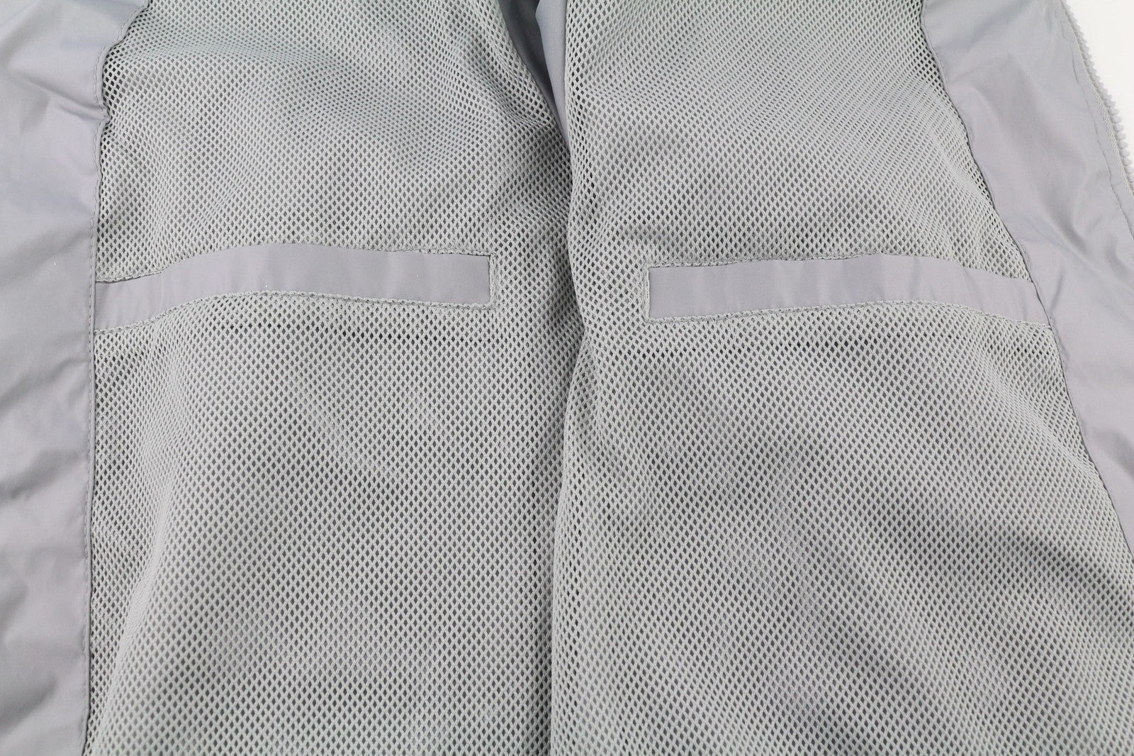 TRUSSARDI JEANS vyriška striukė 52 pilka lengva užtrauktuku bomber stiliaus ilgomis rankovėmis 