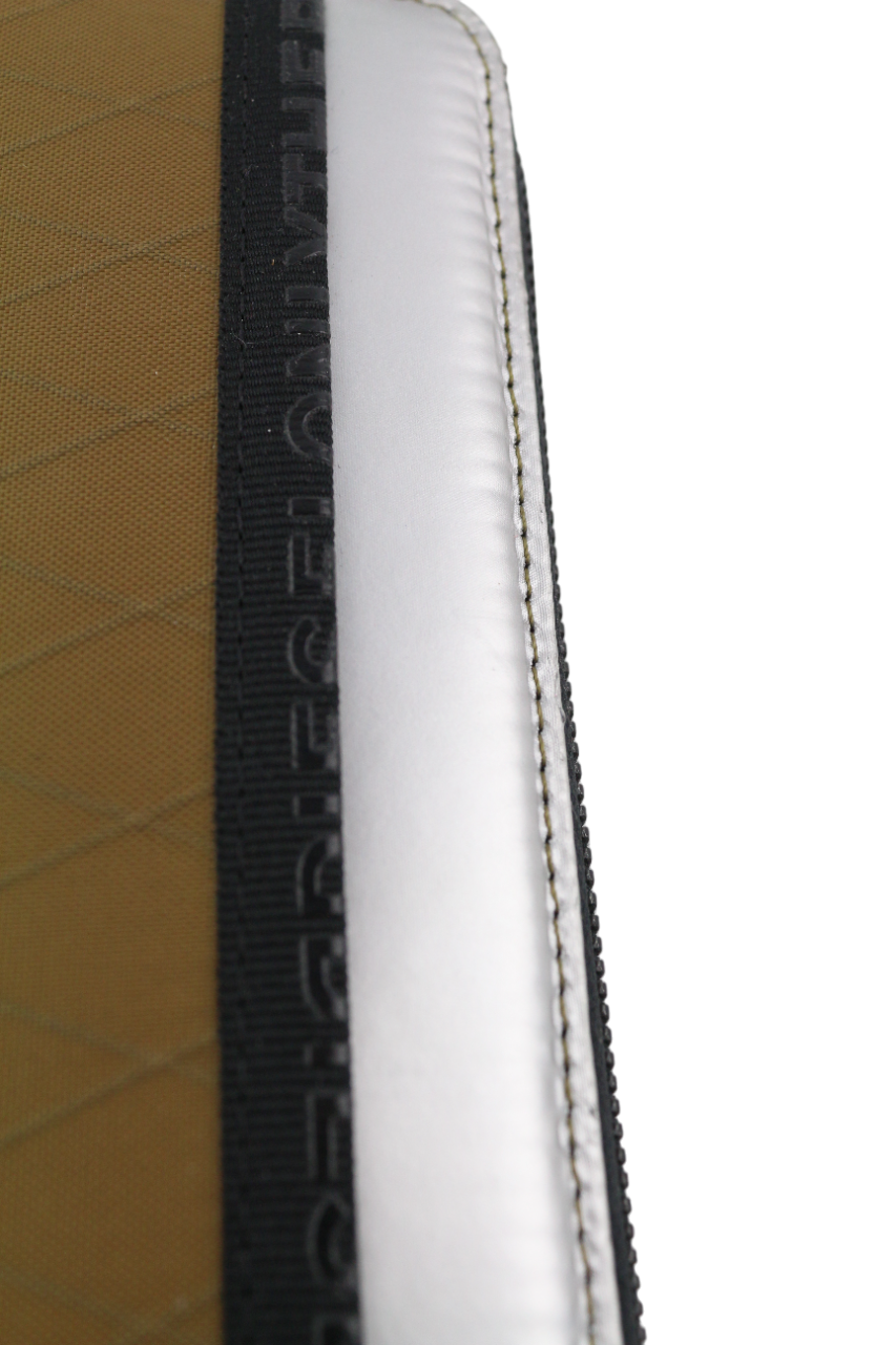 DIESEL moteriška piniginė su 24 kišenėmis, vieno dydžio, ruda, užsegama užtrauktuku, visiems metų laikams. 