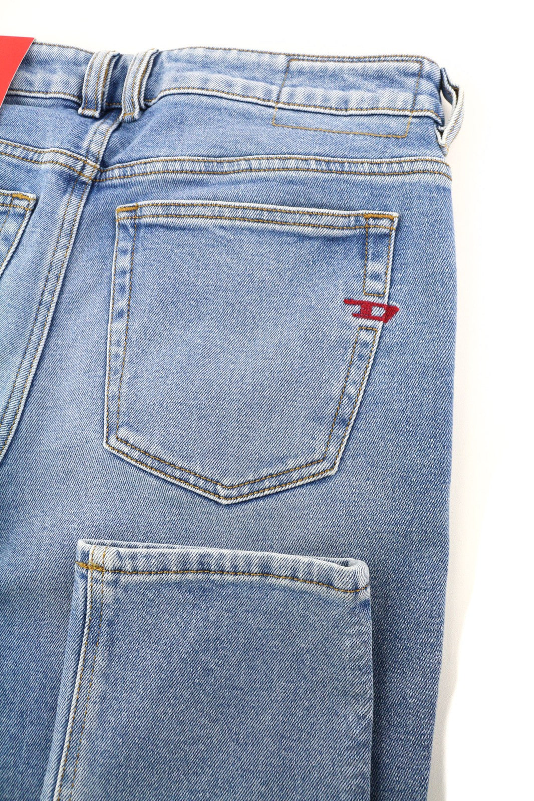 DIESEL 1979 Sleenker 9B92S vyriški džinsai, W32/L32, žemo juosmens, aptempti, skalbtos mėlynos spalvos 