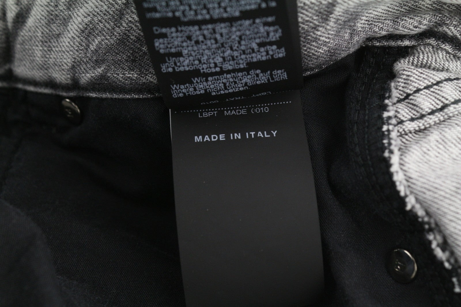 PT TORINO Tracy moteriški džinsai W26 pilki, skalbti tiesūs, iki kulkšnių 