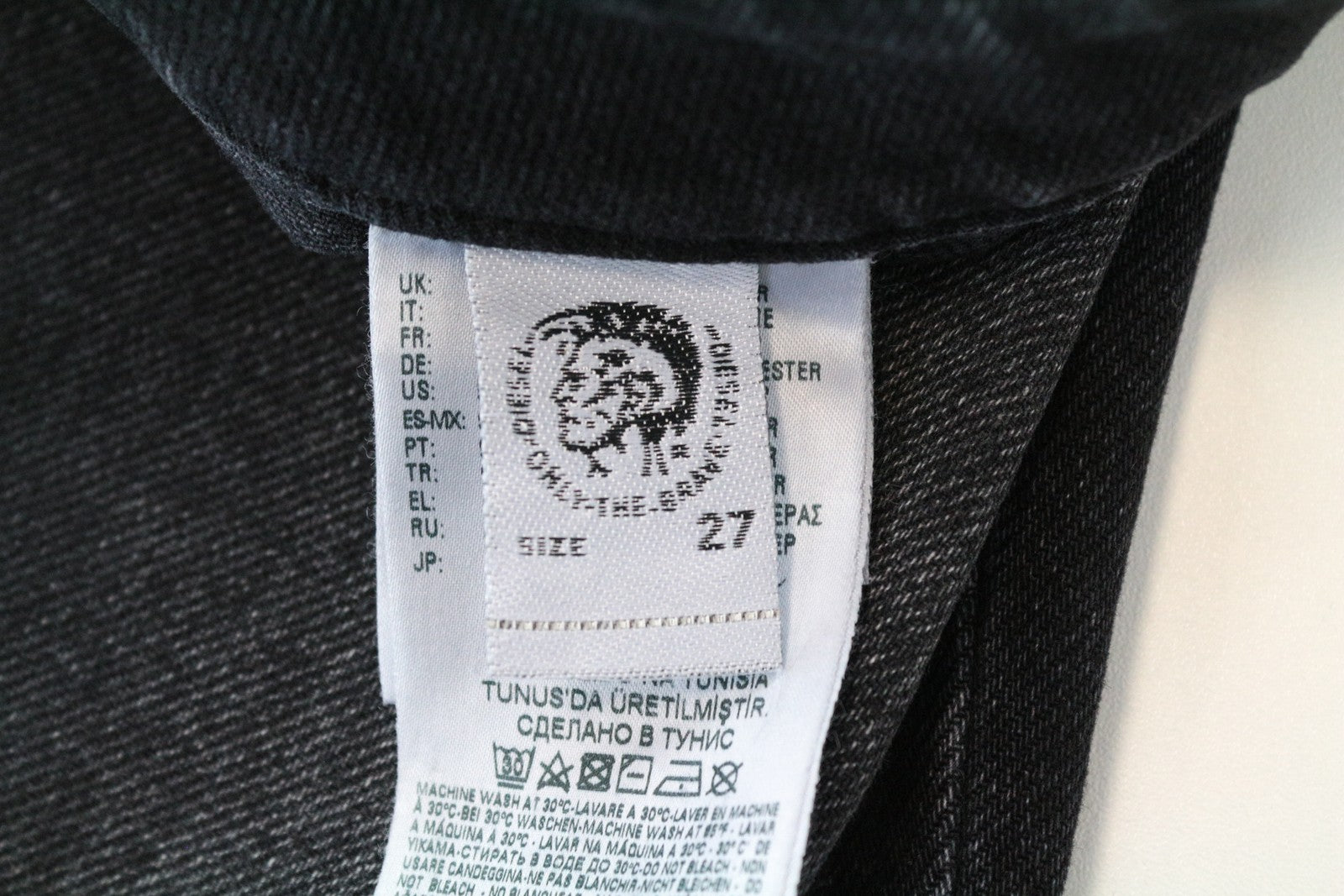 DIESEL D-Earlie 080AP W27/L32 Crop Slim juodi skalbtos medvilnės tamprūs batai 