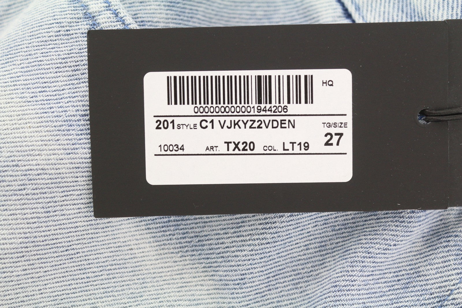 PT TORINO moteriški džinsai W27 mėlyni, skalbti, nebaigti apvadai, platūs klešnės ir užtrauktukai iki kulkšnies. 