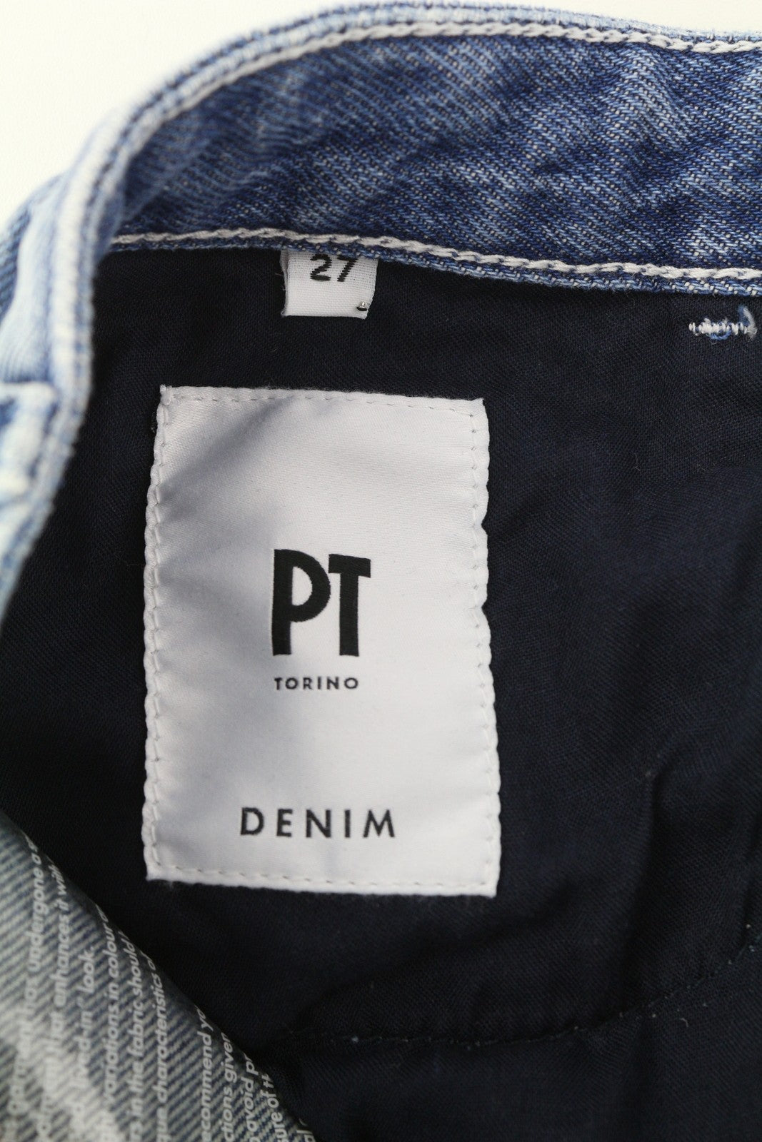 PT TORINO moteriški džinsai W27 mėlyni, skalbti, nebaigti apvadai, platūs klešnės ir užtrauktukai iki kulkšnies. 