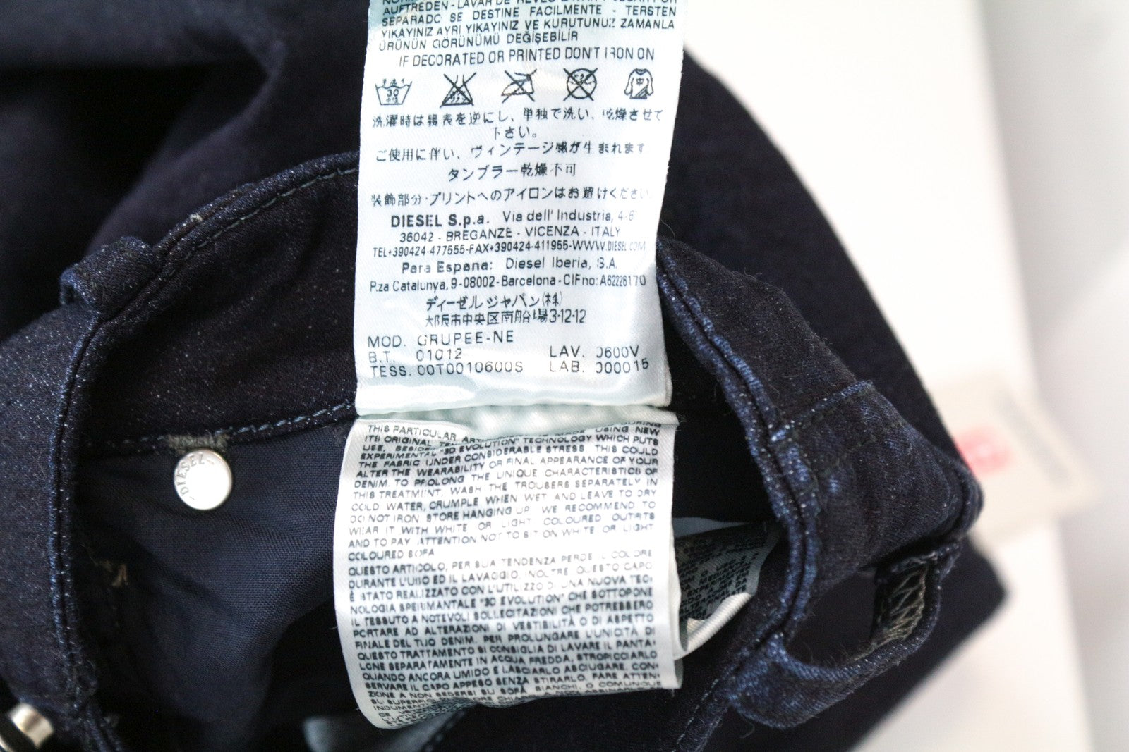 DIESEL Grupee-NE 0600V W25 tamsiai mėlynos, plonos medvilninės jogg kelnės moterims 