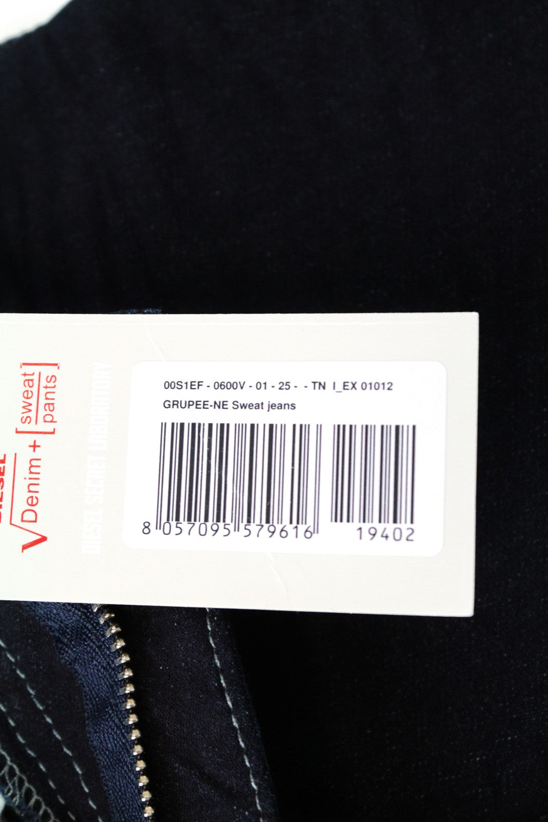 DIESEL Grupee-NE 0600V W25 tamsiai mėlynos, plonos medvilninės jogg kelnės moterims 