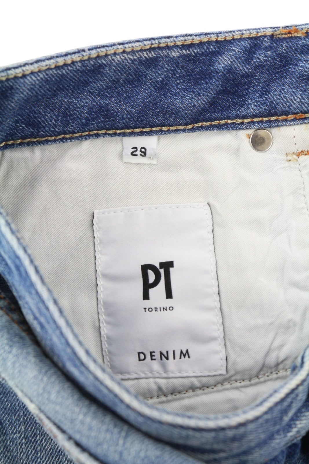 PT TORINO Tina moteriški džinsai W29 mėlyni su plėšytais dryžiais, iki kulkšnių, rekomenduojama kaina – 315 € 