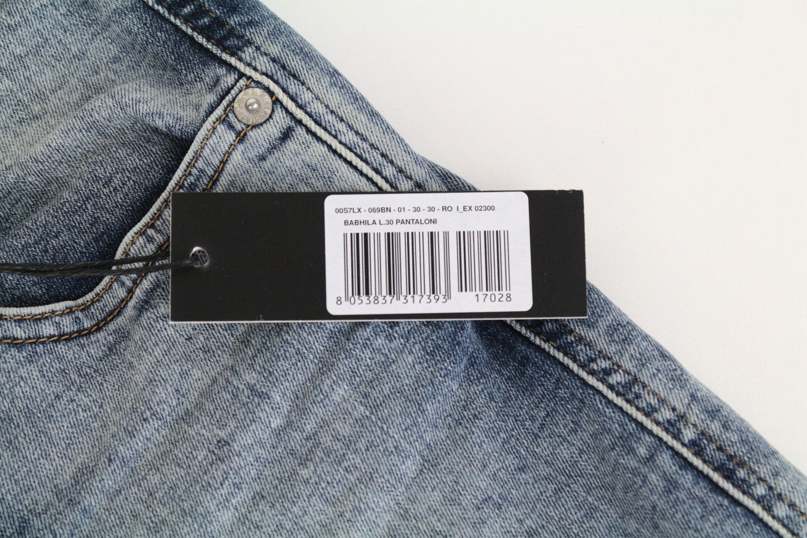 DIESEL Babhila 069BN moteriški W30/L30 tamprūs aptempti mėlyni džinsai su sagomis 