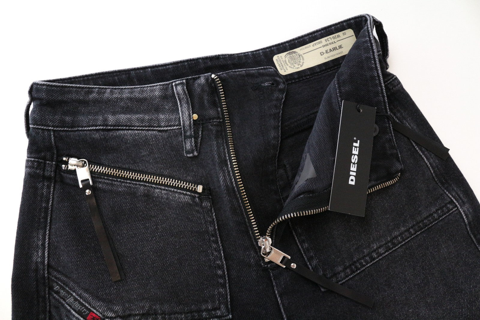 DIESEL D-Earlie 080AP W26/L34 Slim Crop Fit juodi tamprūs moteriški džinsai 