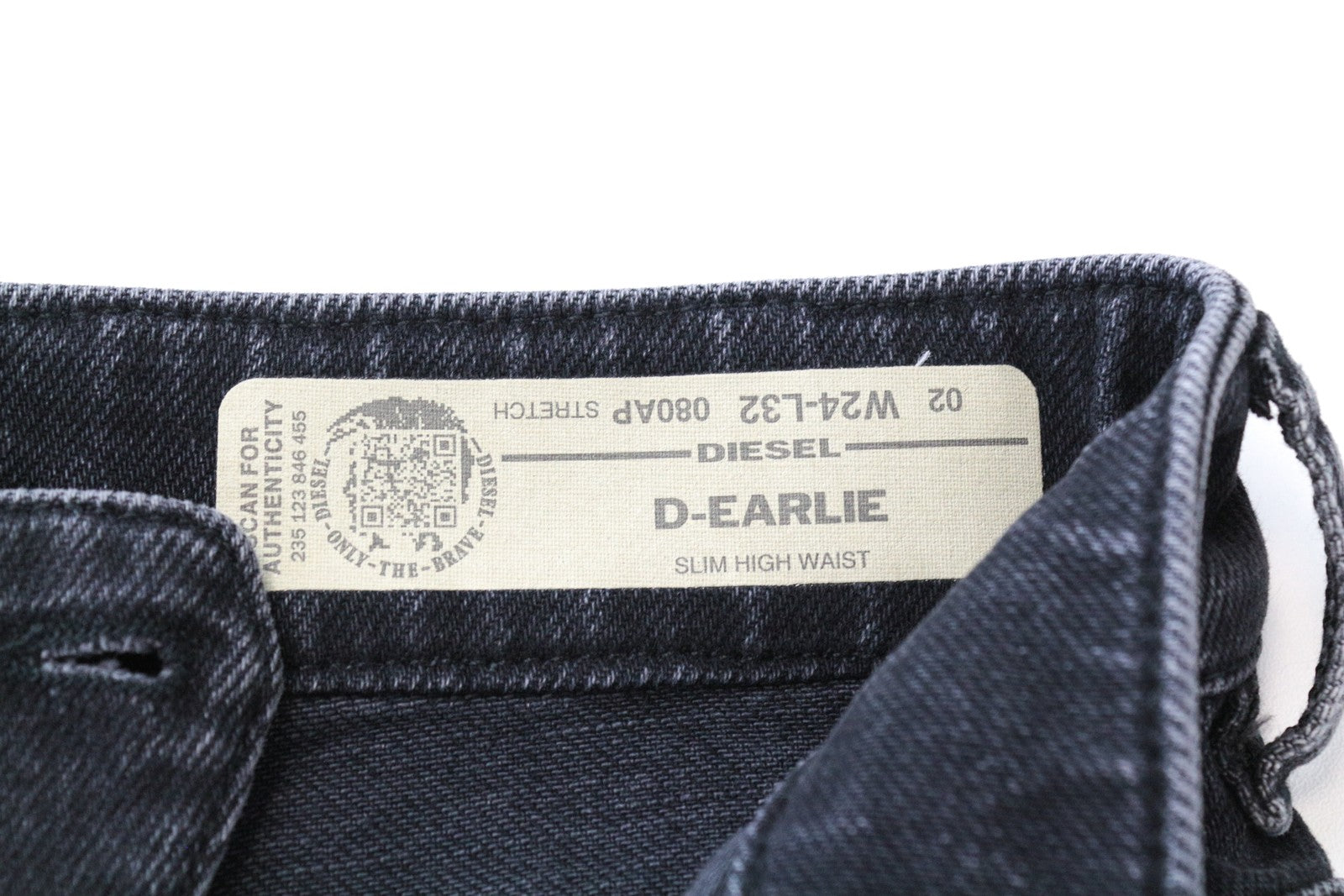 DIESEL D-Earlie 080AP W24/L32 mergaitiški ploni skalbti juodi tamprūs džinsai 