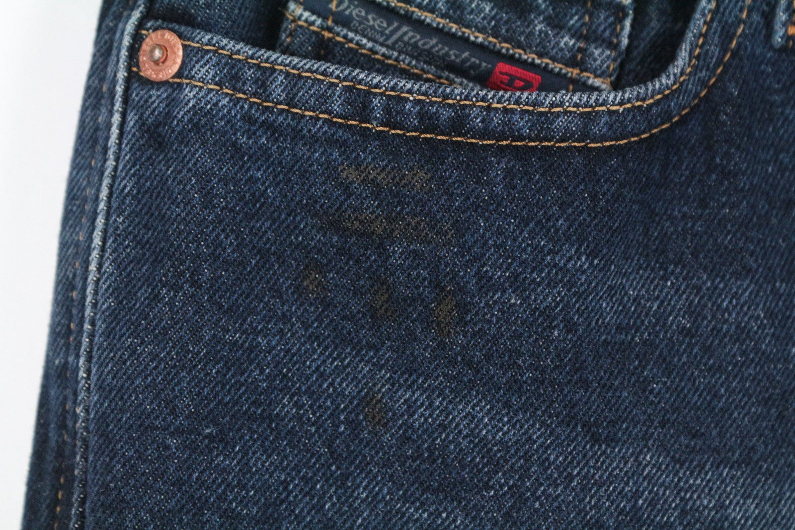 DIESEL Alys 084ZK Women's Straight Fit W28/L30 Dark Non-Stretch Denim