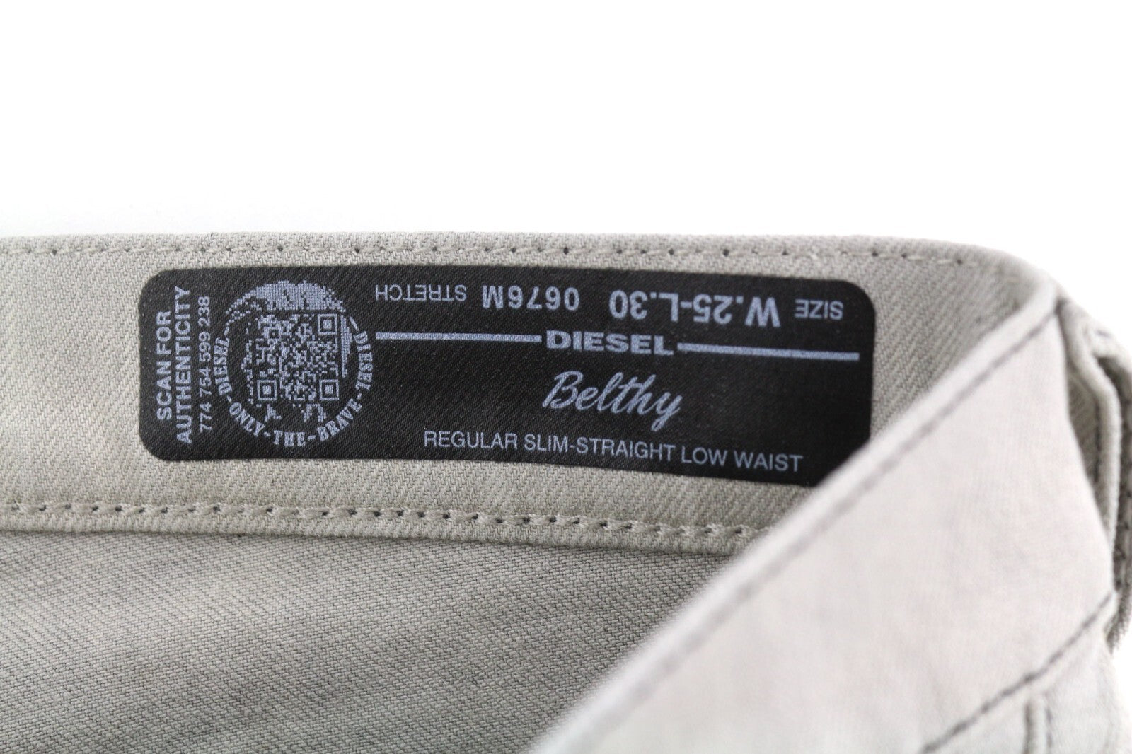 DIESEL D.N.A. Belthy 0676M Women Jeans W25/L30 RRP€180 Slim Straight Low Waist