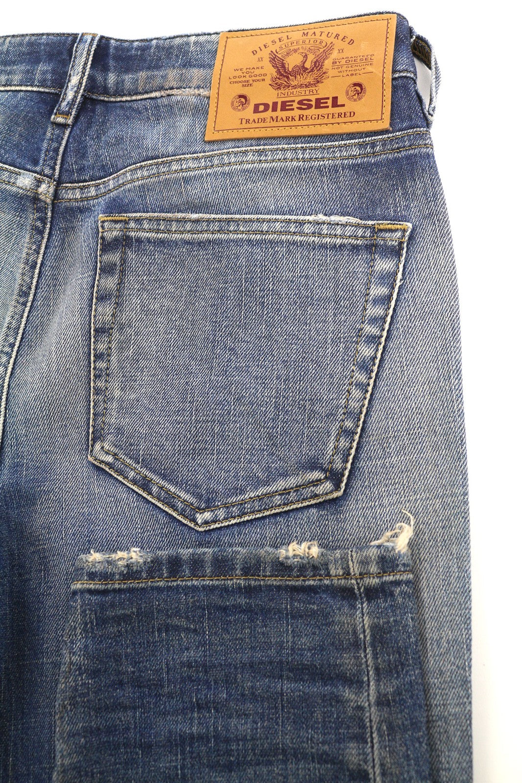 DIESEL D-Joy Z9A05 Womens Jeans W26/L32 Slim Regular Stretch Wash Blue RRP€195