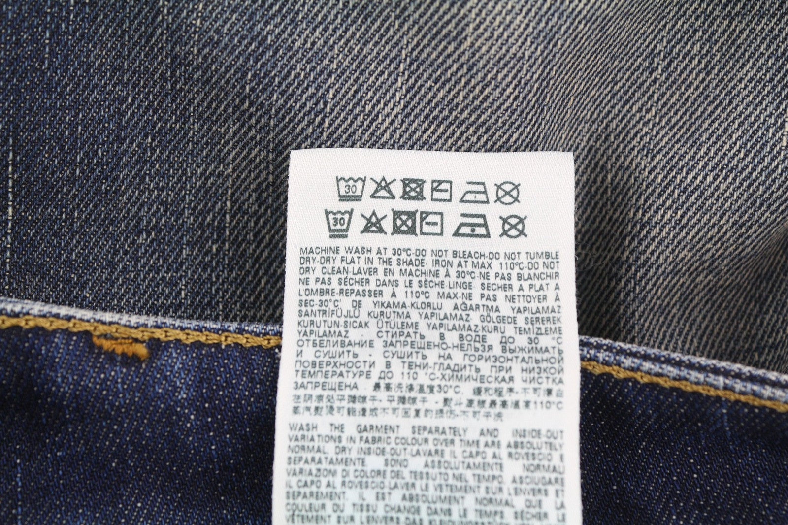 DIESEL D-Joy Z9A05 moteriški džinsai W28/L32 Slim Regular Waist Tamprūs, skalbtos mėlynos spalvos 