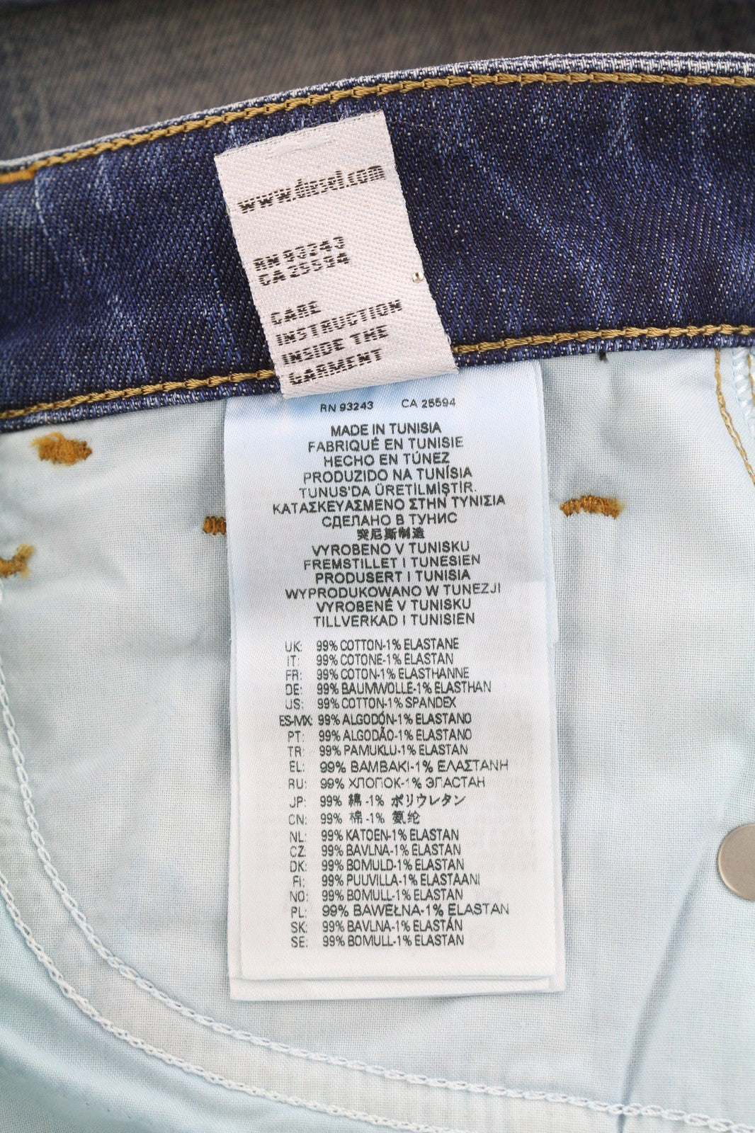 DIESEL D-Joy Z9A05 moteriški džinsai W25/L32 Slim Regular Waist Tamprūs, mėlyni RRP 195 € 