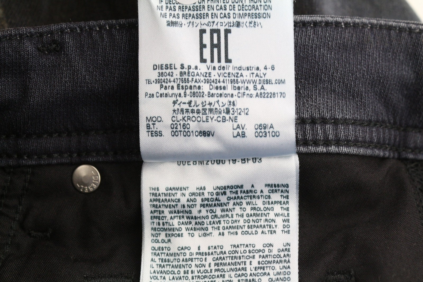 DIESEL CL-Krooley-CB-NE069IA vyriški džinsai W26 Jogg Sweat Stretch Ripped Wash Dark 