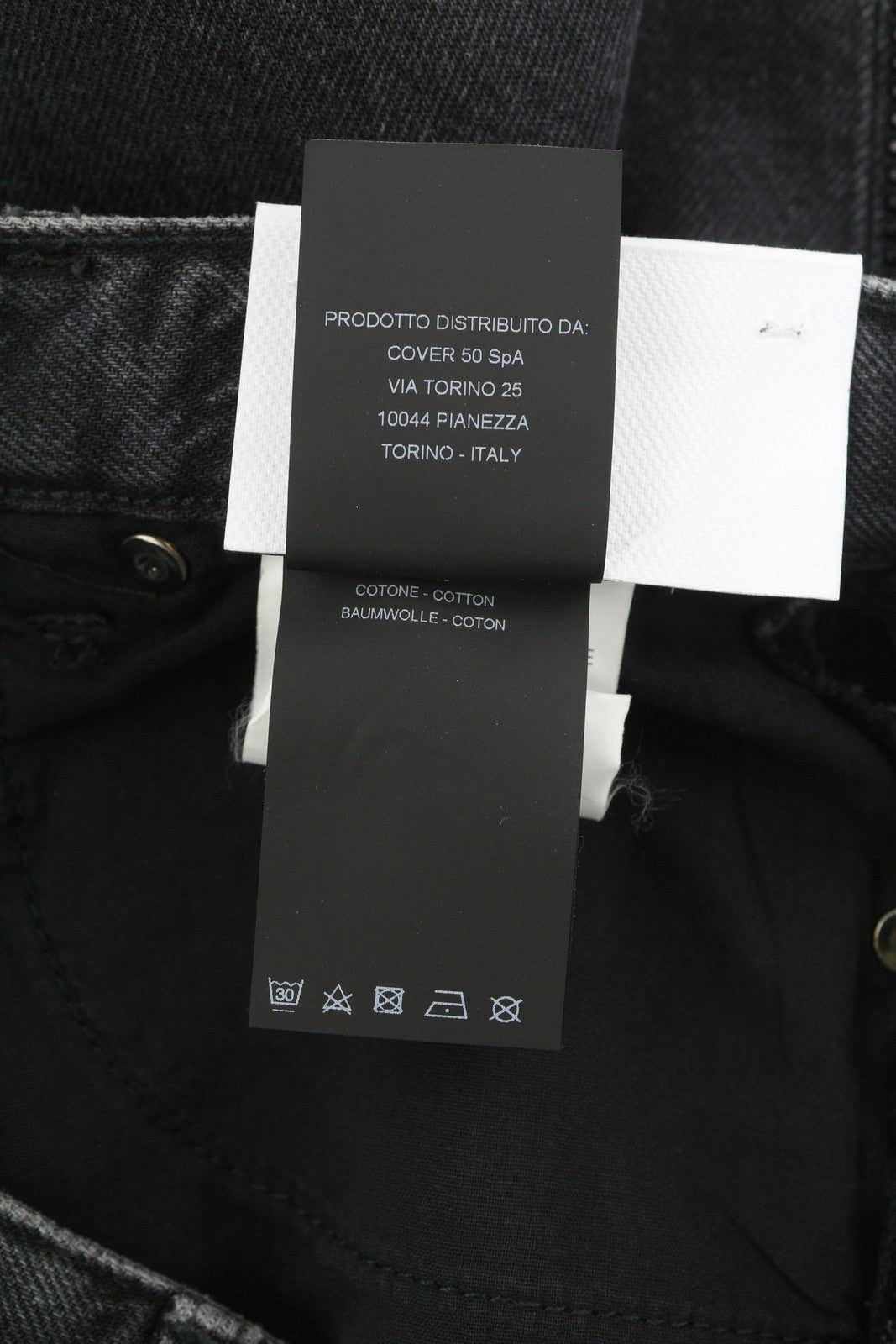 PT TORINO Tracy moteriški džinsai W26 juodi tiesūs cirkonio akmenėliais šone iki kulkšnies 