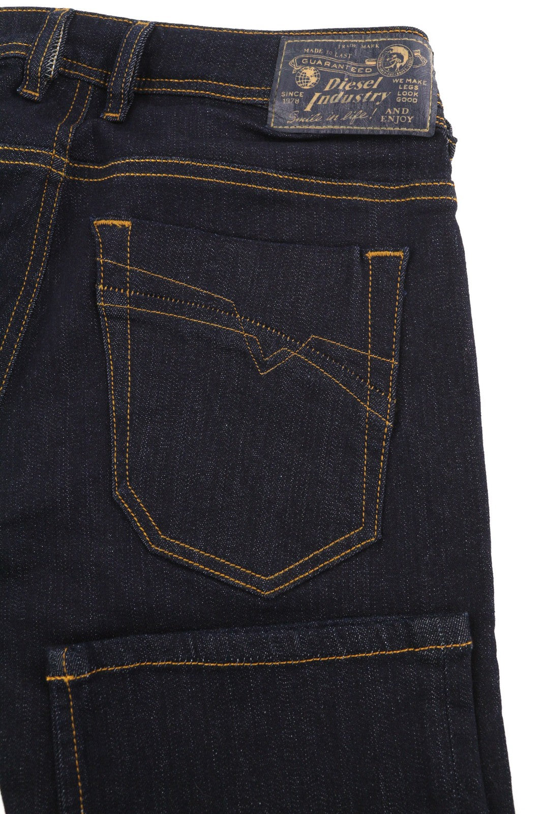 DIESEL Iakop R0841 vyriški džinsai W28/L32 Regular Slim Tapered Stretch tamsiai mėlyni 