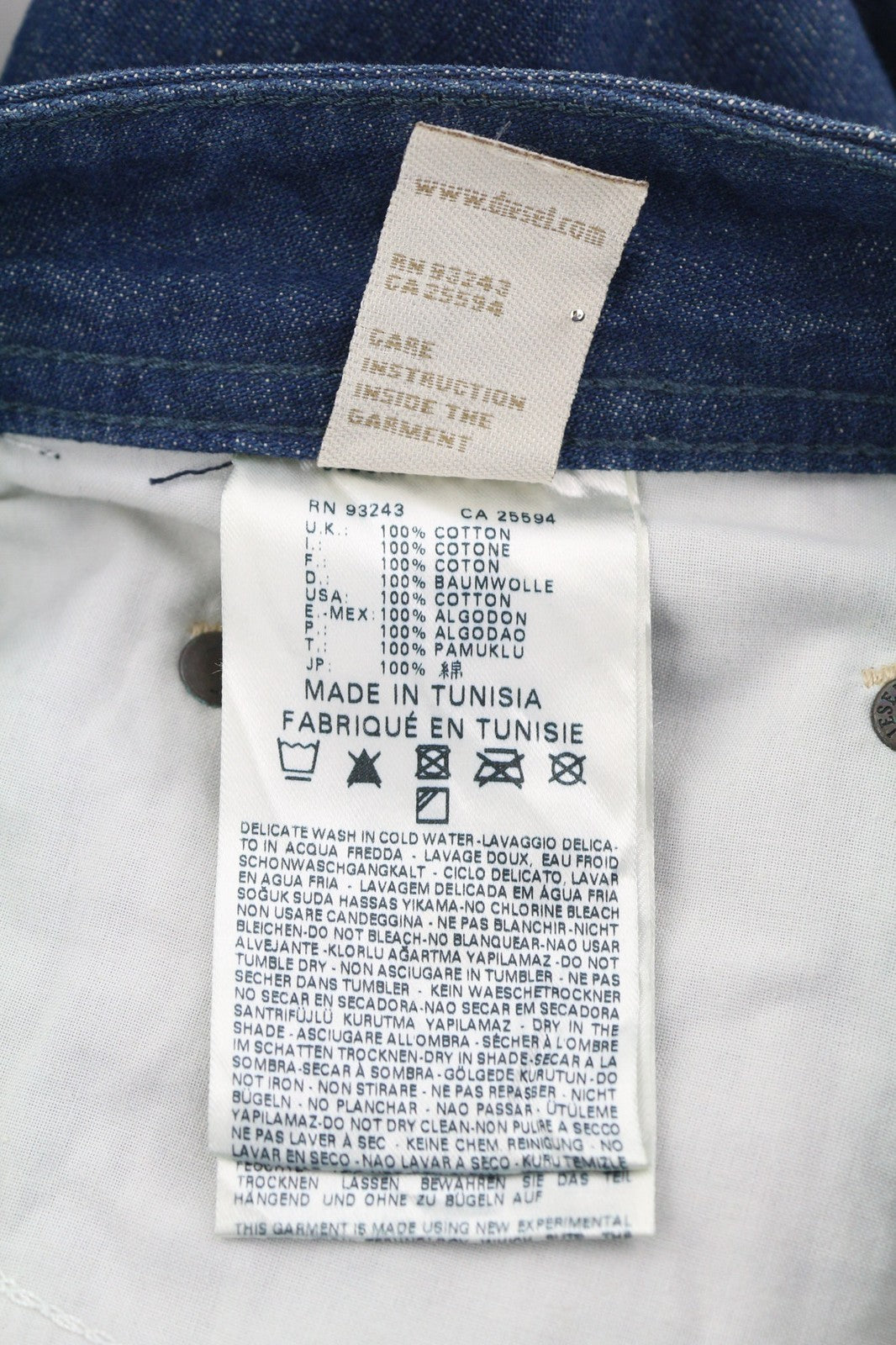 DIESEL Braddom 8880K vyriški džinsai W27/L32 Regular Slim su morkų sagomis, skalbtos mėlynos spalvos 