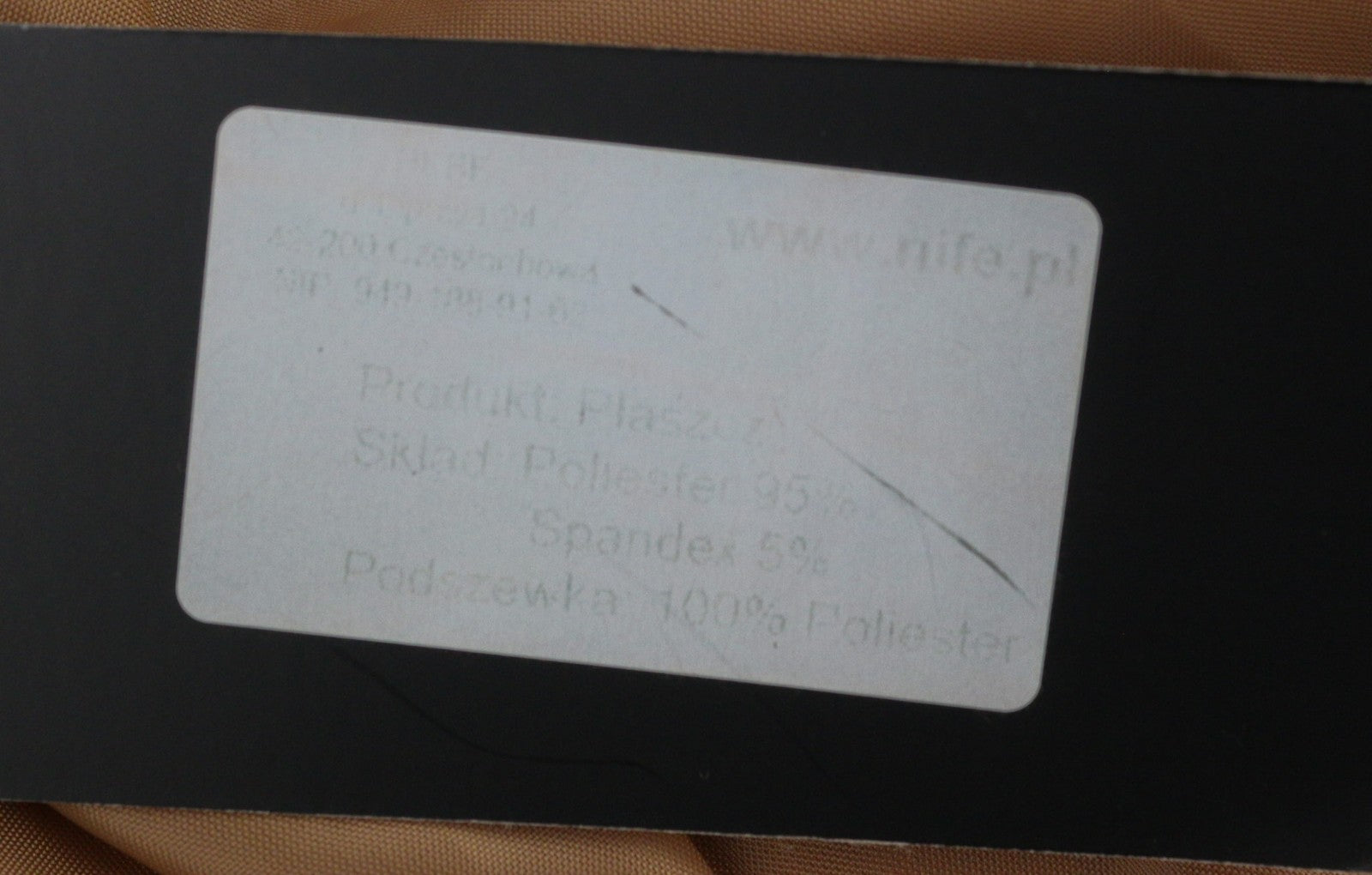 NIFE moteriškas rudas dirbtinės zomšos tamprus paltas M, su diržu, ilgas, dvieilis 