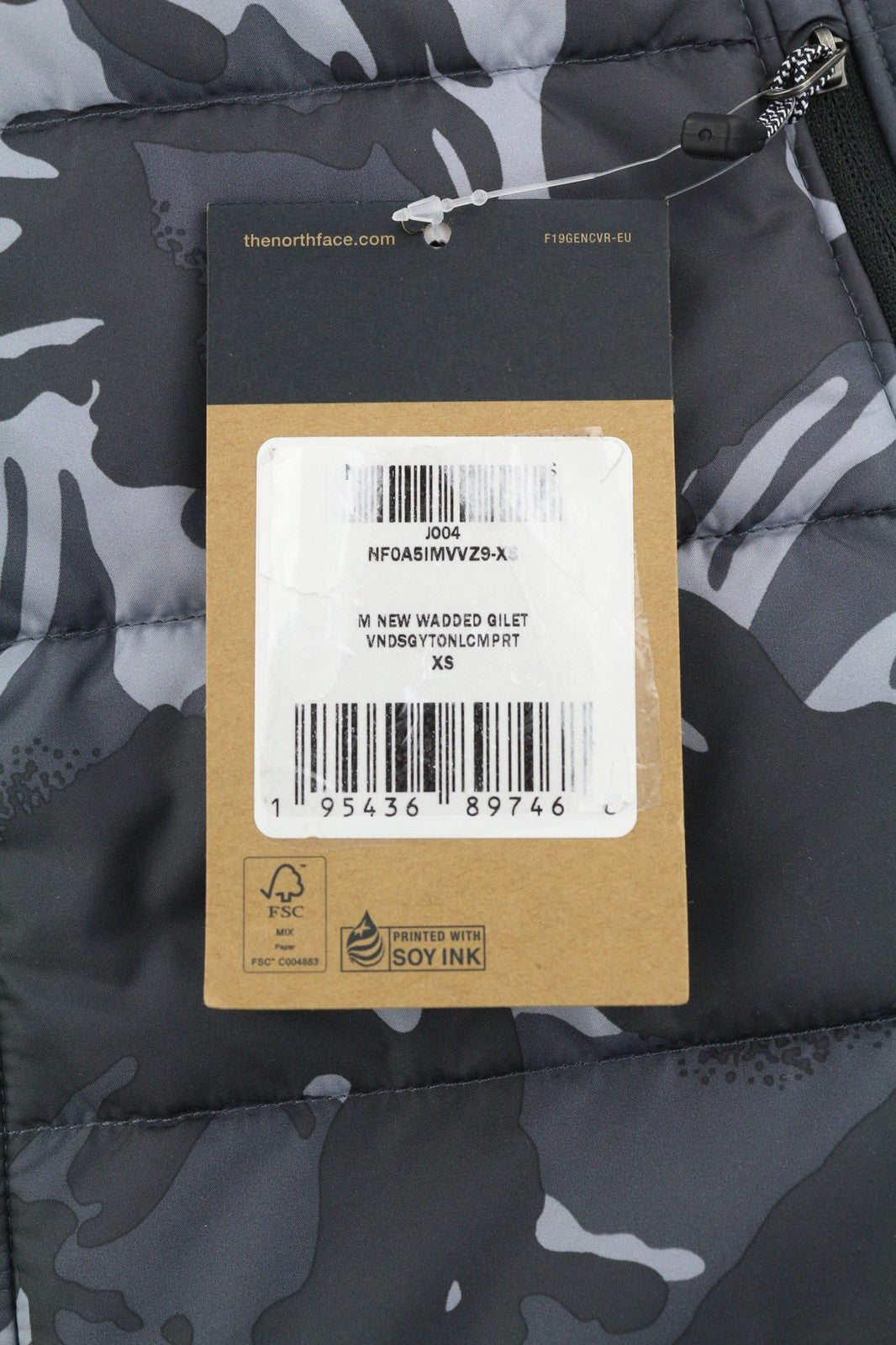 „THE NORTH FACE“ nauja vatinė vyriška liemenė XS su užtrauktuku, izoliacija, dygsniuota, kamufliažinė 