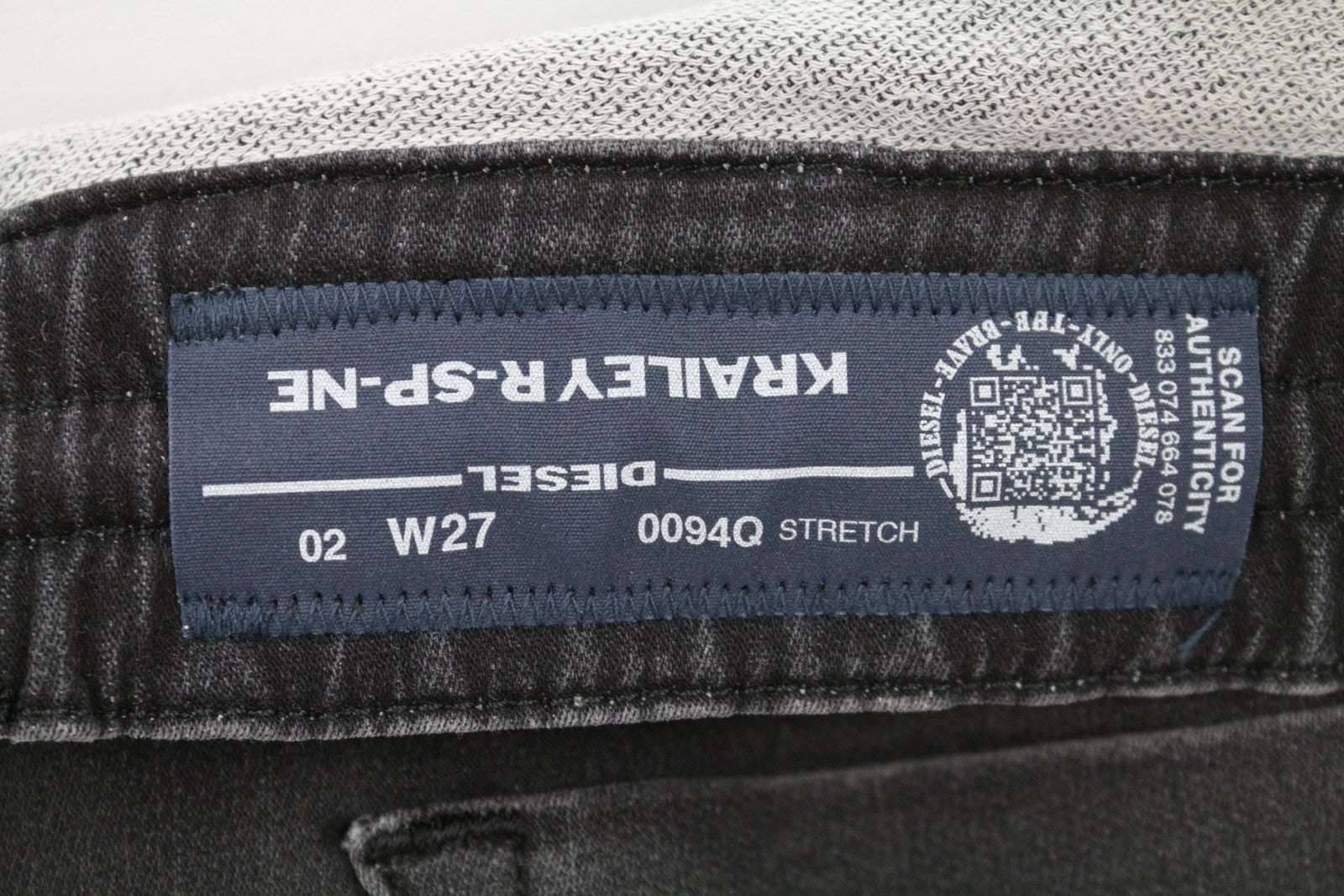 DIESEL Krailey R-SP-NE 0094Q moteriški W27 Jogg džinsai pilki, ploni, tamprūs 