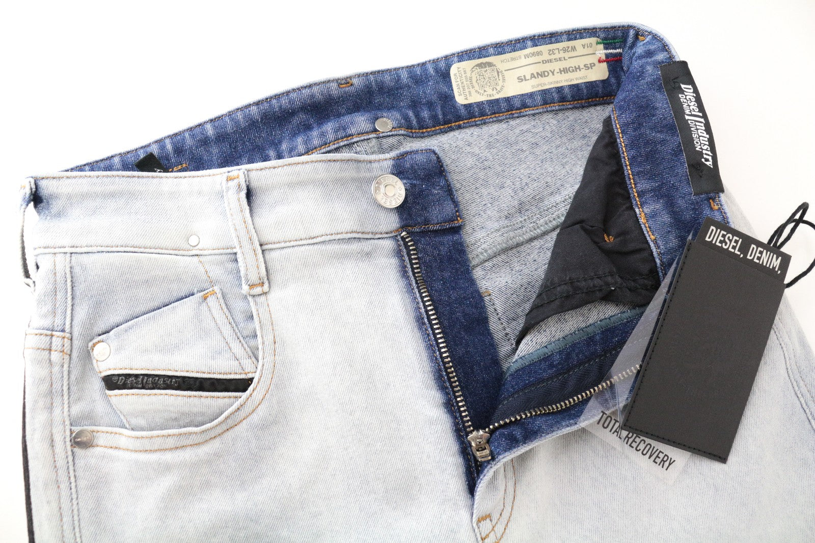 DIESEL Slandy-High-SP 0890M moteriški W26/L32 aptempti tamprūs skalbti džinsai 