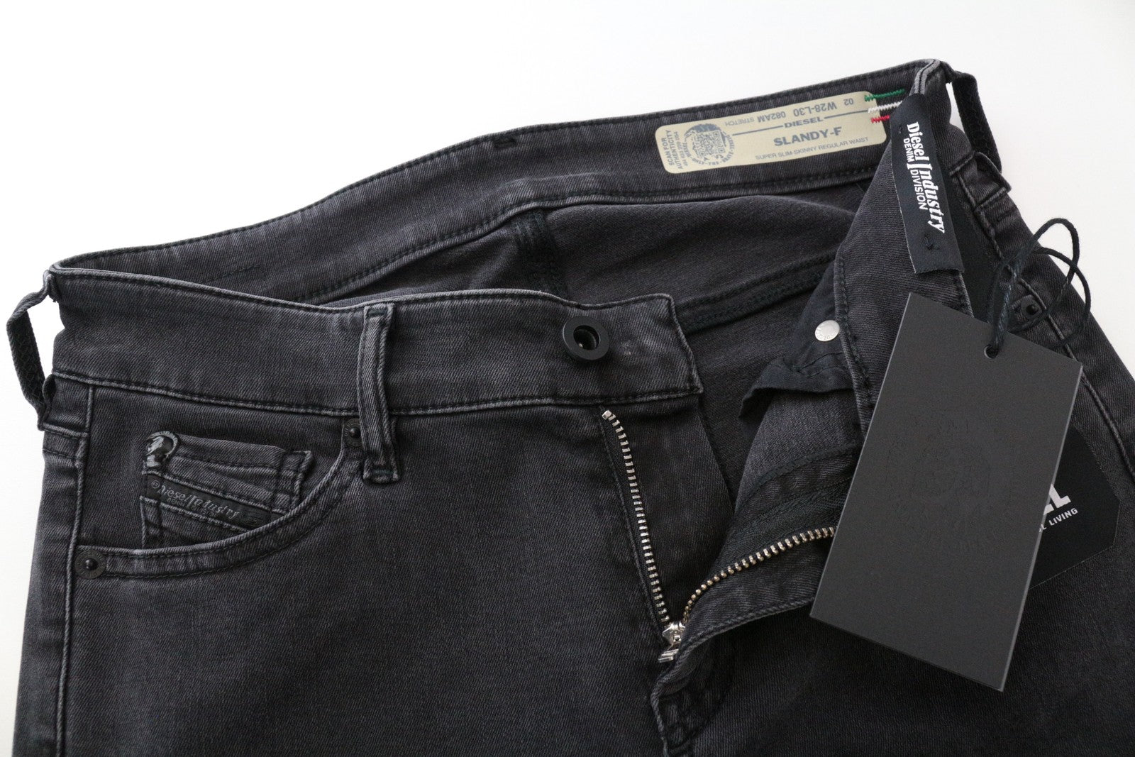 DIESEL Slandy-F 082AM moteriški pilki, ploni, itin aptempti džinsai iš medvilnės, W28/L30 