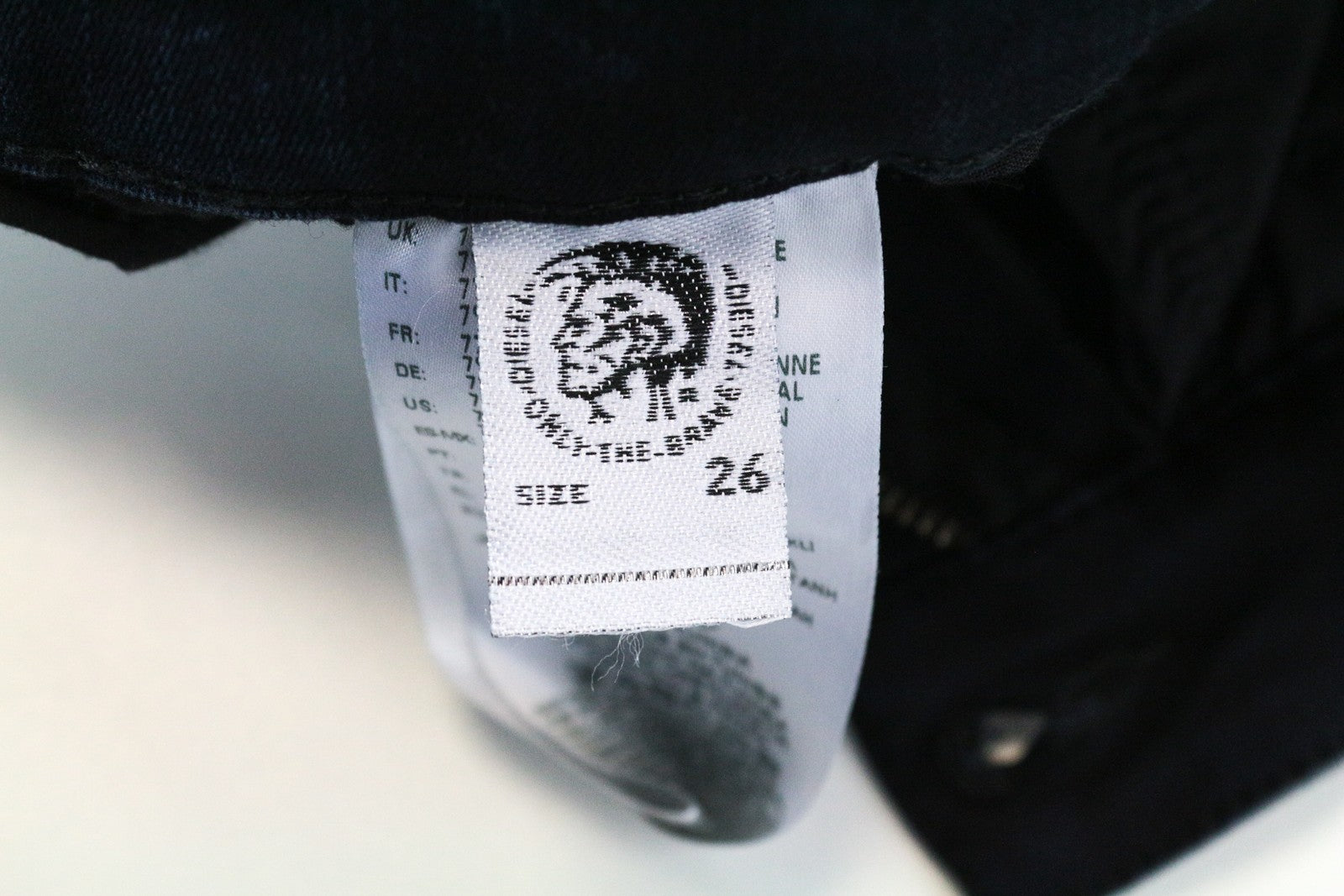 DIESEL Slandy-High 082AU moteriški džinsai W26/L32 itin aptempti, mėlyni, tamprūs medvilniniai džinsai 