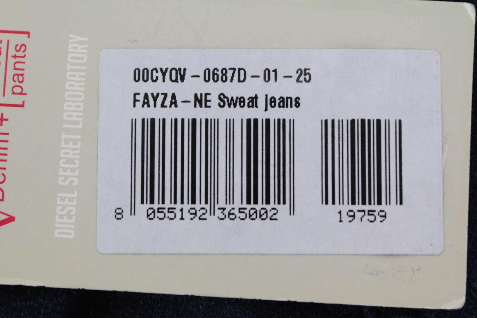 DIESEL Fayza-Ne 0687D moteriški džinsai W25 mėlyni Jogg Boyfriend Fit tamprūs skalbinių rašto džinsai 
