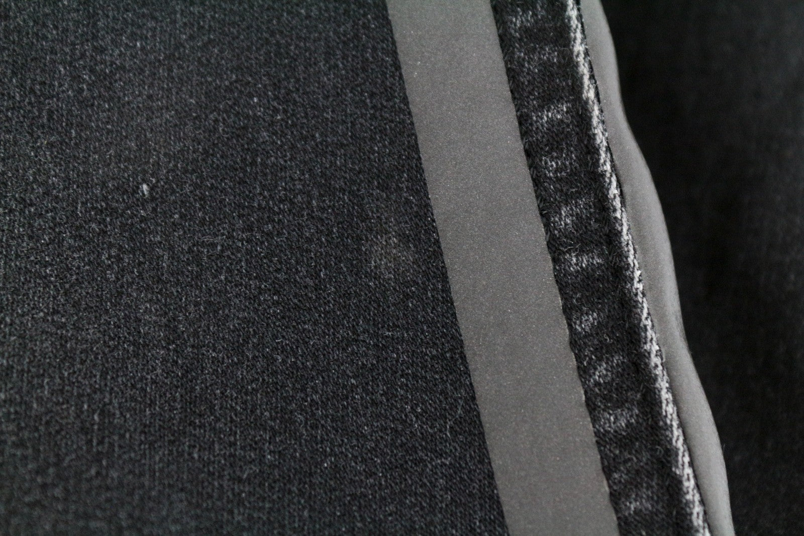 DIESEL Krailey R-SP-NE 0094Q moteriški W27 pilki Slim Jogg Fit tamprūs skalbinių džinsai 