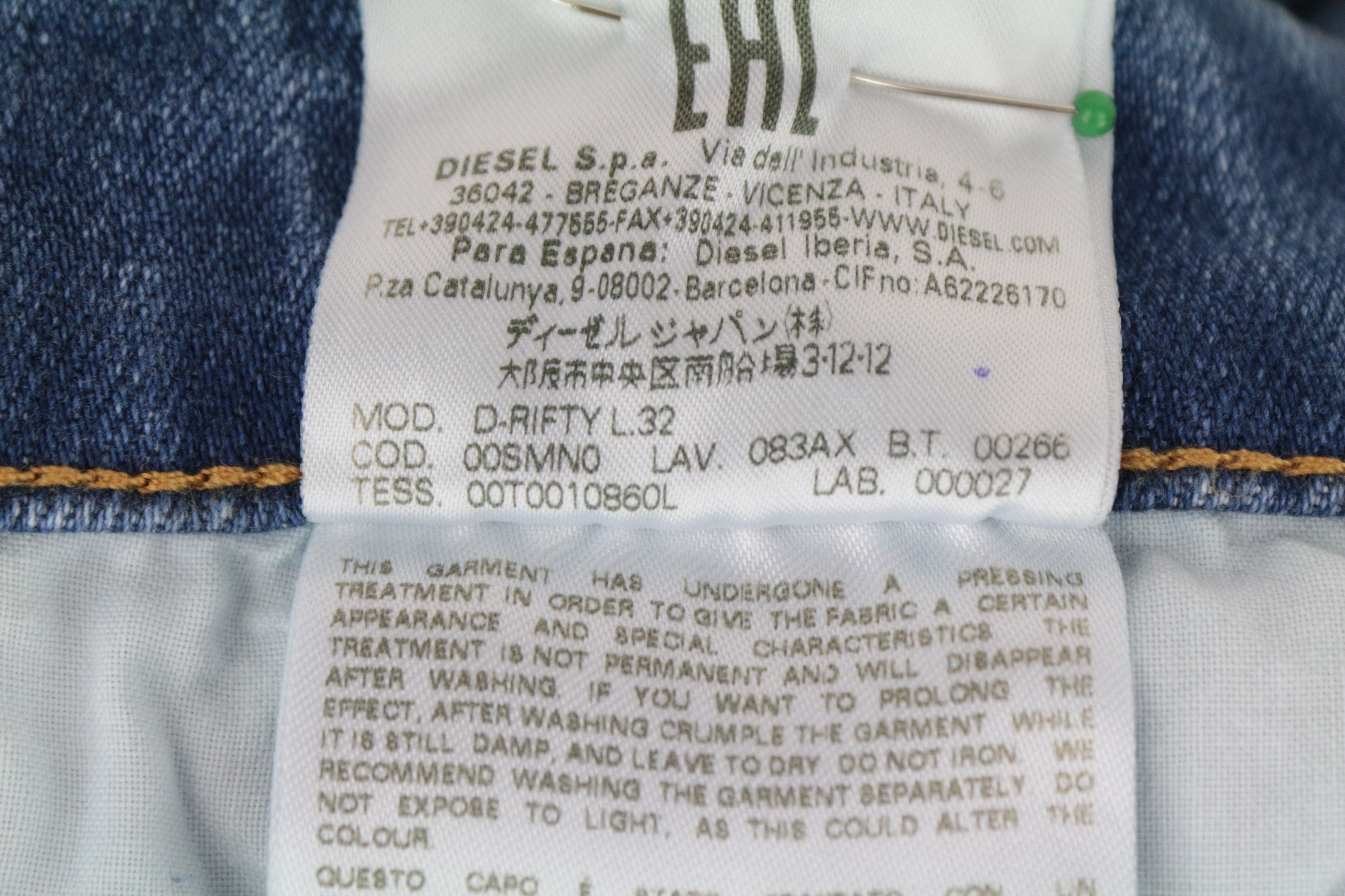 DIESEL D-Rifty 083AX moteriški džinsai W25/L32 žemo kirpimo, mėlyni, tamprūs medvilniniai džinsai 