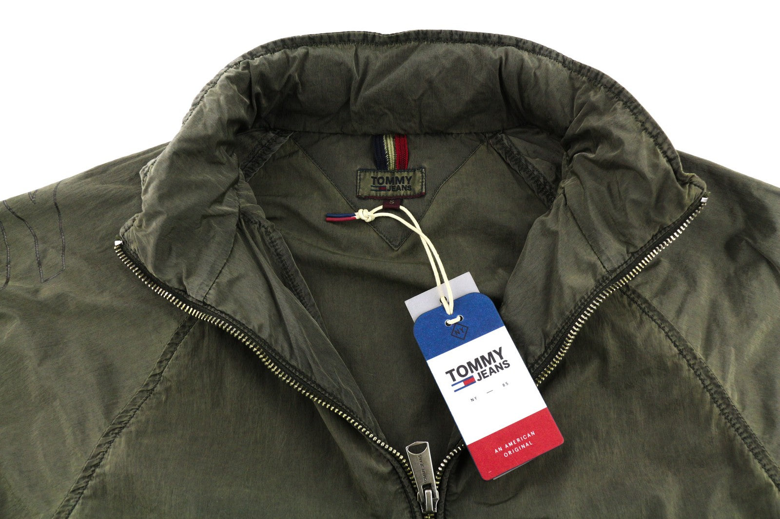 TOMMY JEANS vyriška striukė S dydis, žalia, skalbta, su užtrauktuku, lengva. 