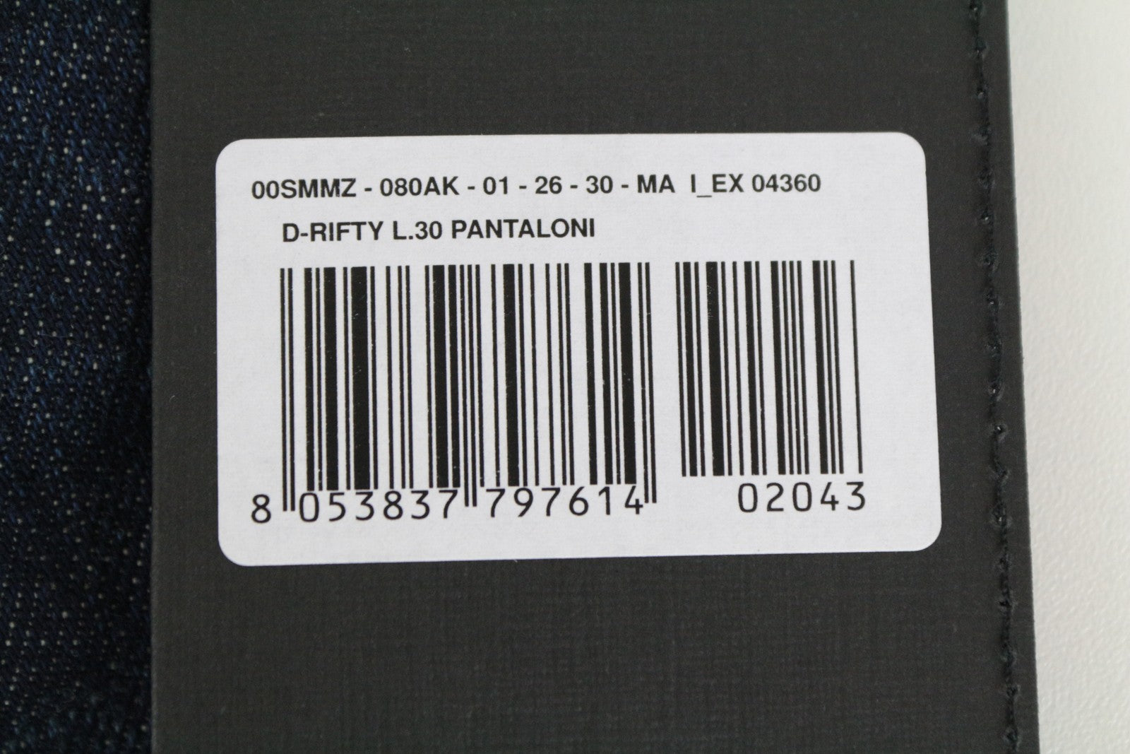 DIESEL D-Rifty 080AK moteriški W26/L30 žemo juosmens ploni tamprūs mėlyni džinsai 