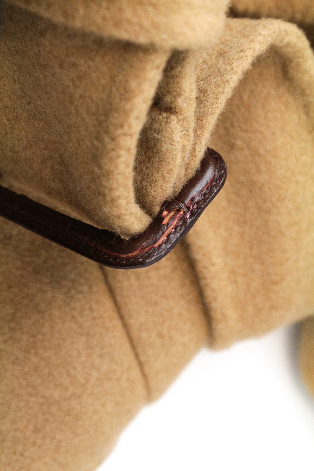 SANDRO vyriškas XL dydžio rudas grynos vilnos paltas su diržu ir ilgomis rankovėmis 