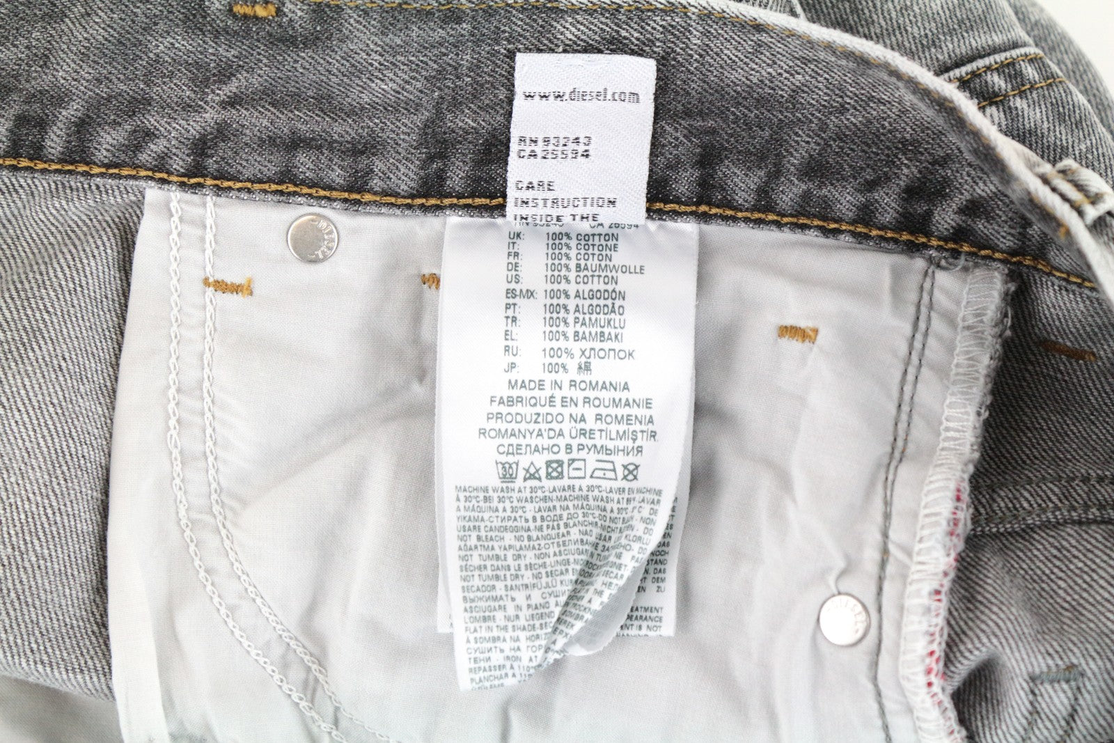 DIESEL Widee 8880X moteriški W25/L30 pilki tiesūs aukšto juosmens džinsai iš grynos medvilnės