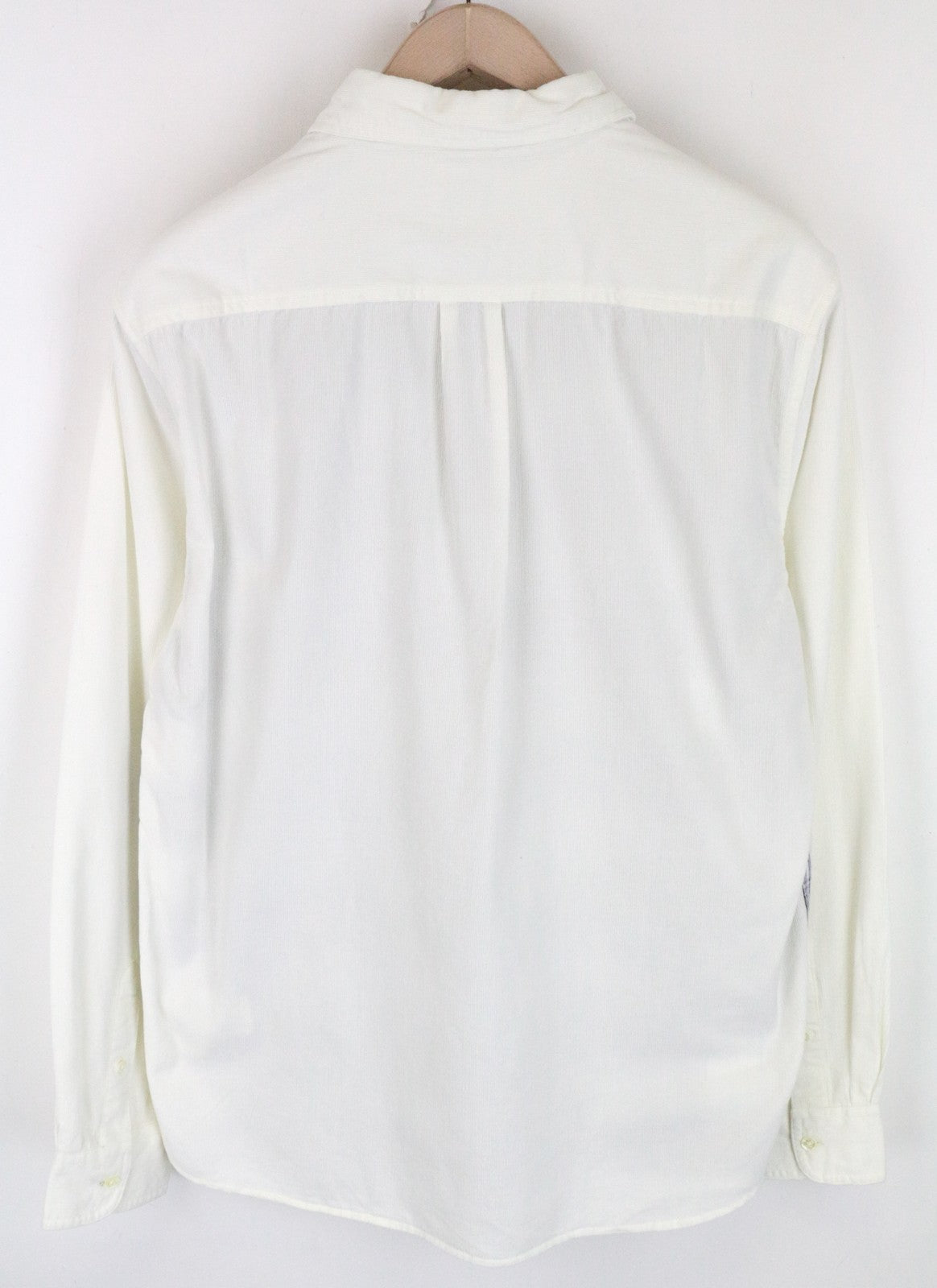 WRANGLER vyriški M dydžio marškinėliai su velvetiniu balkšvu raštu, languoti ilgomis rankovėmis, su sagomis 