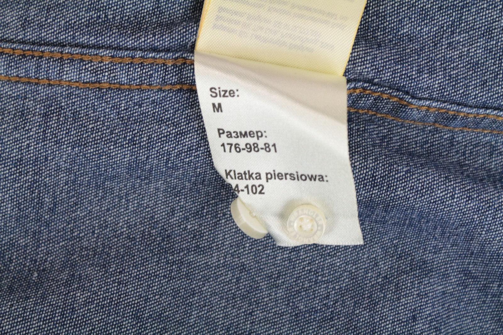 WRANGLER vyriški mėlyni džinsiniai marškinėliai iš grynos medvilnės su kišenėmis ir sagomis